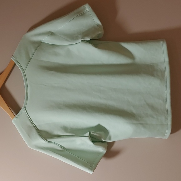 NWT Adidas Originals Women's Aqua V-neck T Shirt - Picture 5 of 8